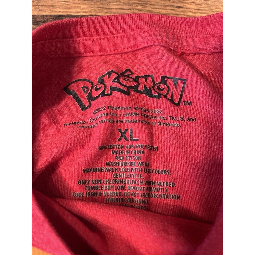 Pokemon Pikachu Graphic T Shirt Youth  XL Red 2022 Nintendo Anime - Picture 2 of 5